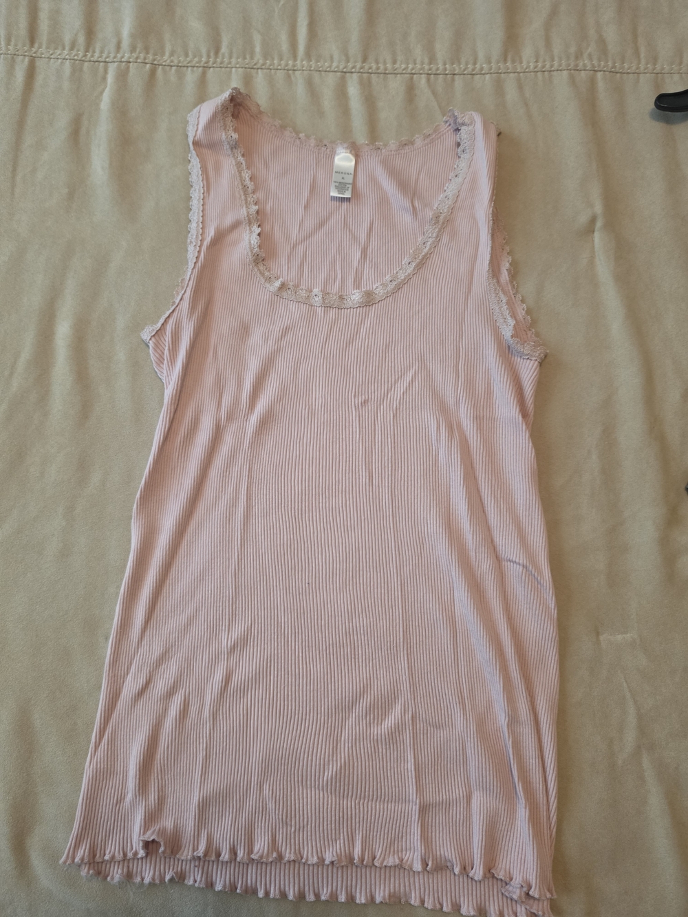 Merona Light Pink Ribbed Tank with Lace Trim